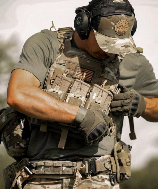 RT CRUSADER 2.0® ARMOR KIT Front/Back Plates LIGHTWEIGHT LEVEL IV (2) 10x12 Front/Back Plates Full Kit