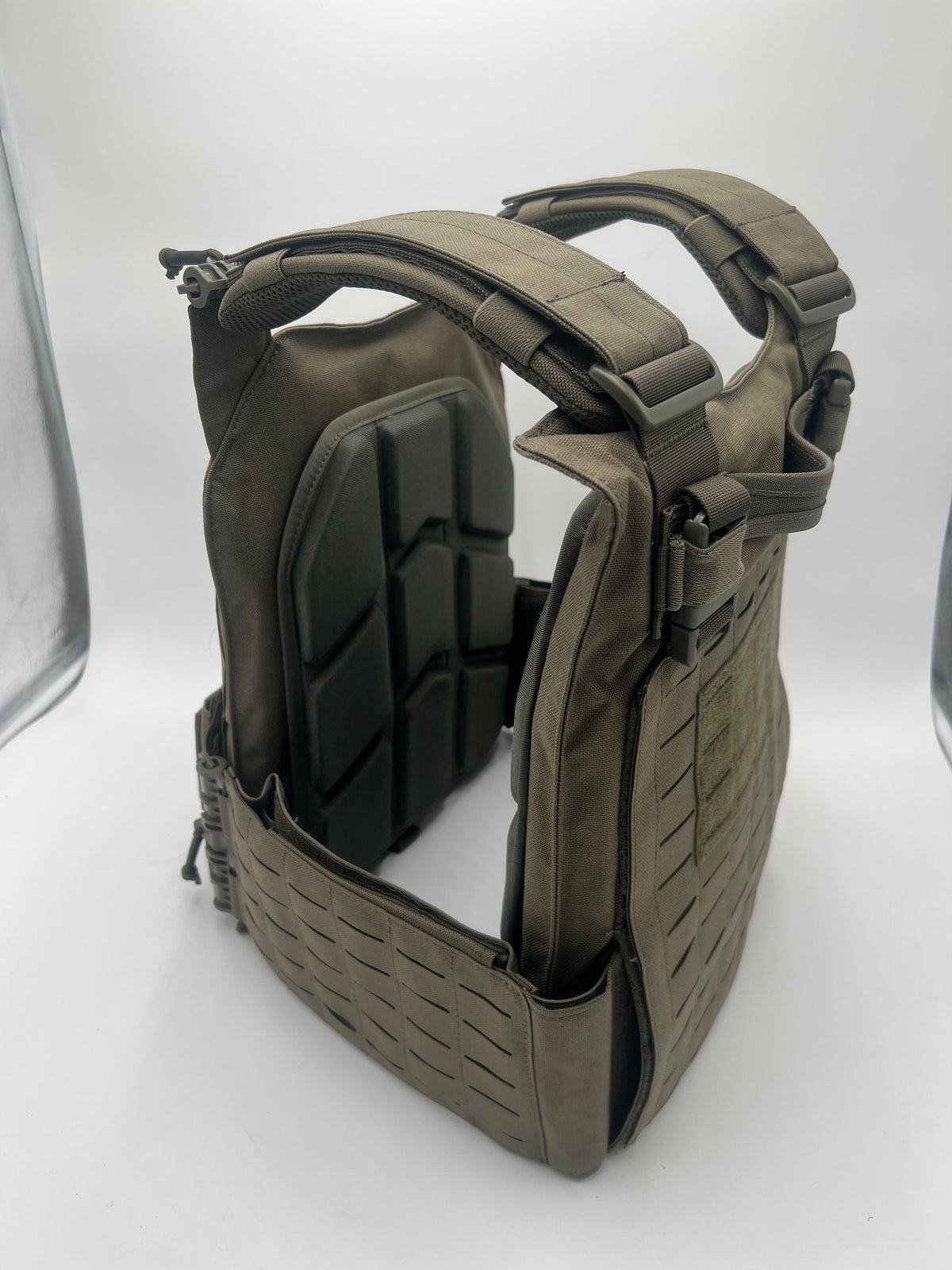 BIG BOY Crusader 2.0 XL Armor COMBO PACKAGE LIGHTWEIGHT LEVEL IV (2) XL Ceramic Front/Back Plates
